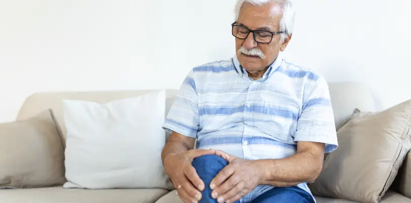 Knee pain rehab treatment. Meniscus tear injury. Pain relief, mobility recovery at our physical therapy clinic